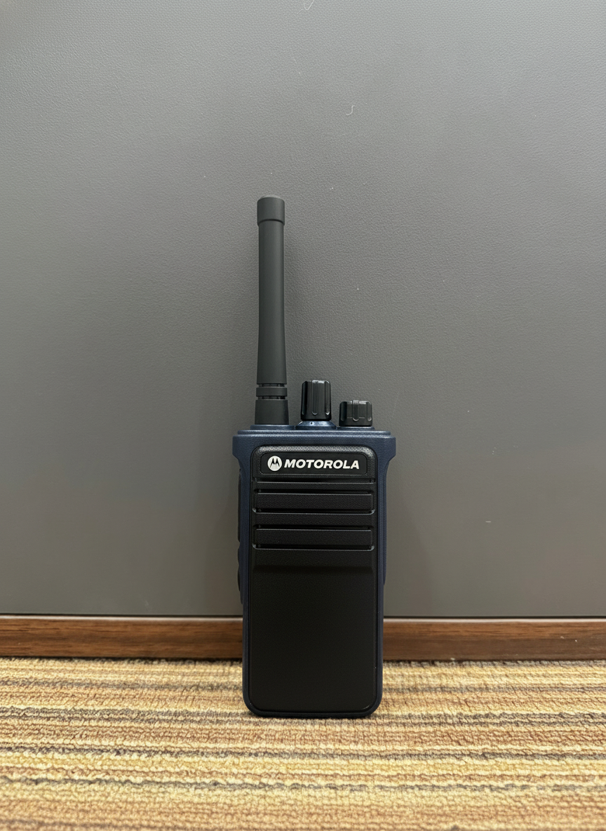 Bộ Đàm Motorola CP 2100 Sóng khỏe, chống nhiễu, pin 5800mAh, liên lạc xa vượt trội