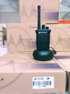 Bộ Đàm Motorola CP 2100 Sóng khỏe, chống nhiễu, pin 5800mAh, liên lạc xa vượt trội 12 d8fb81819974612a3865