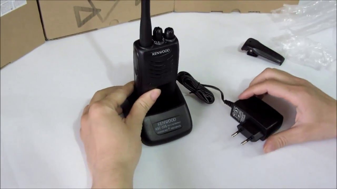 Kinh nghiệm khi mua bộ đàm cầm tay Kenwood cho bảo vệ 5