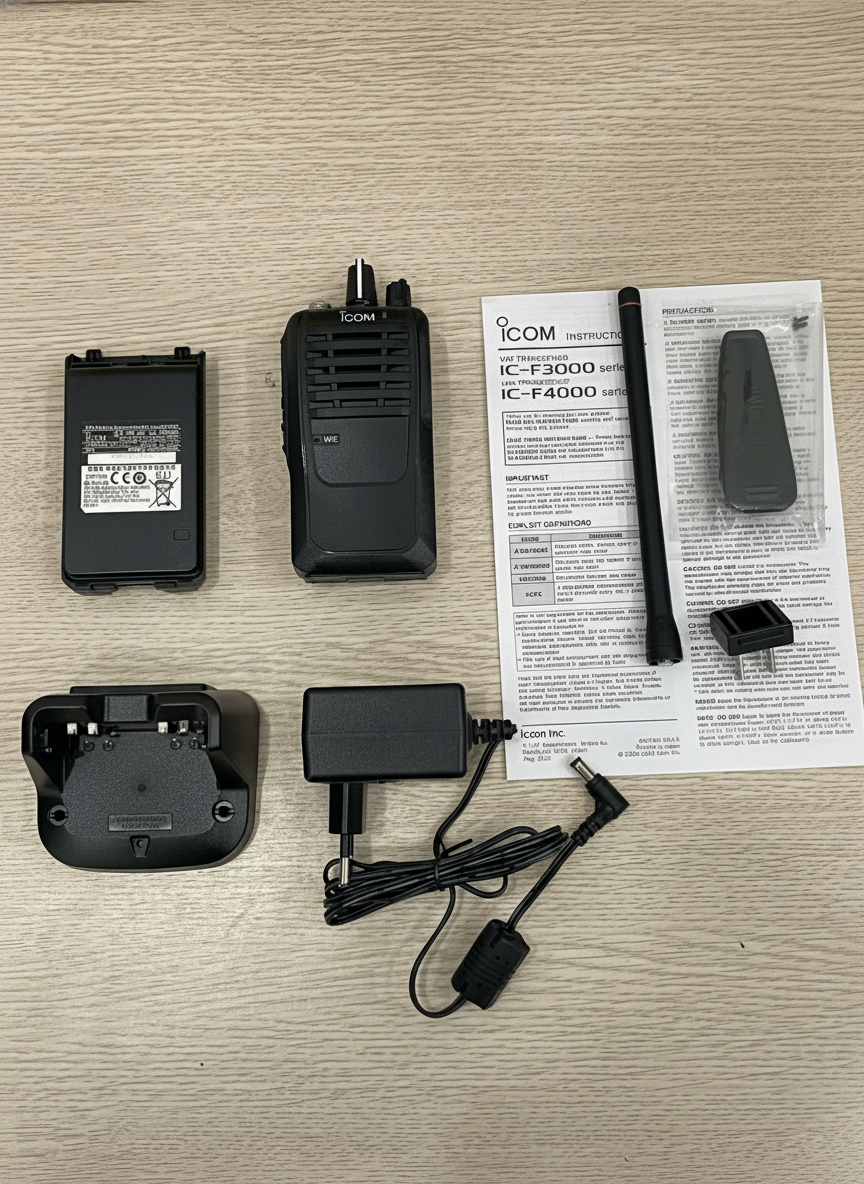 Alternative view of Máy Bộ Đàm Cầm Tay Icom IC - F3003