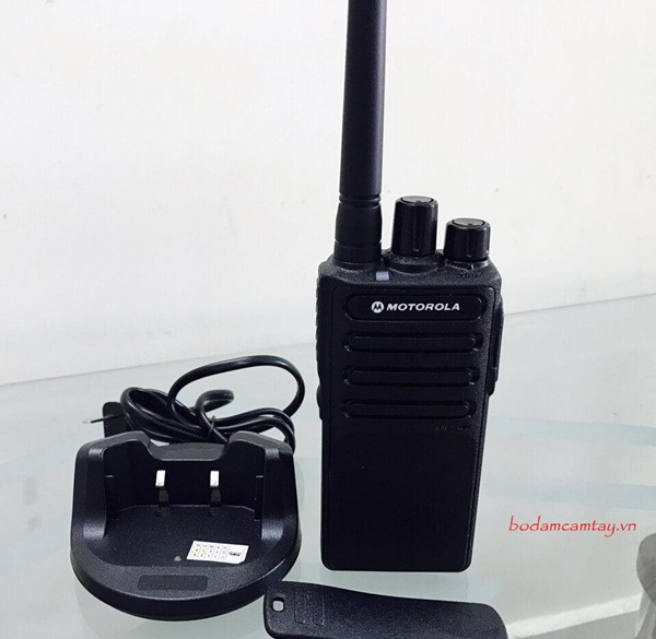 4 dòng máy bộ đàm Motorola phổ biến nhất hiện nay 3 may bo dam motorola 3