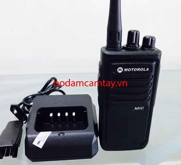 4 dòng máy bộ đàm Motorola phổ biến nhất hiện nay 5 may bo dam motorola 5