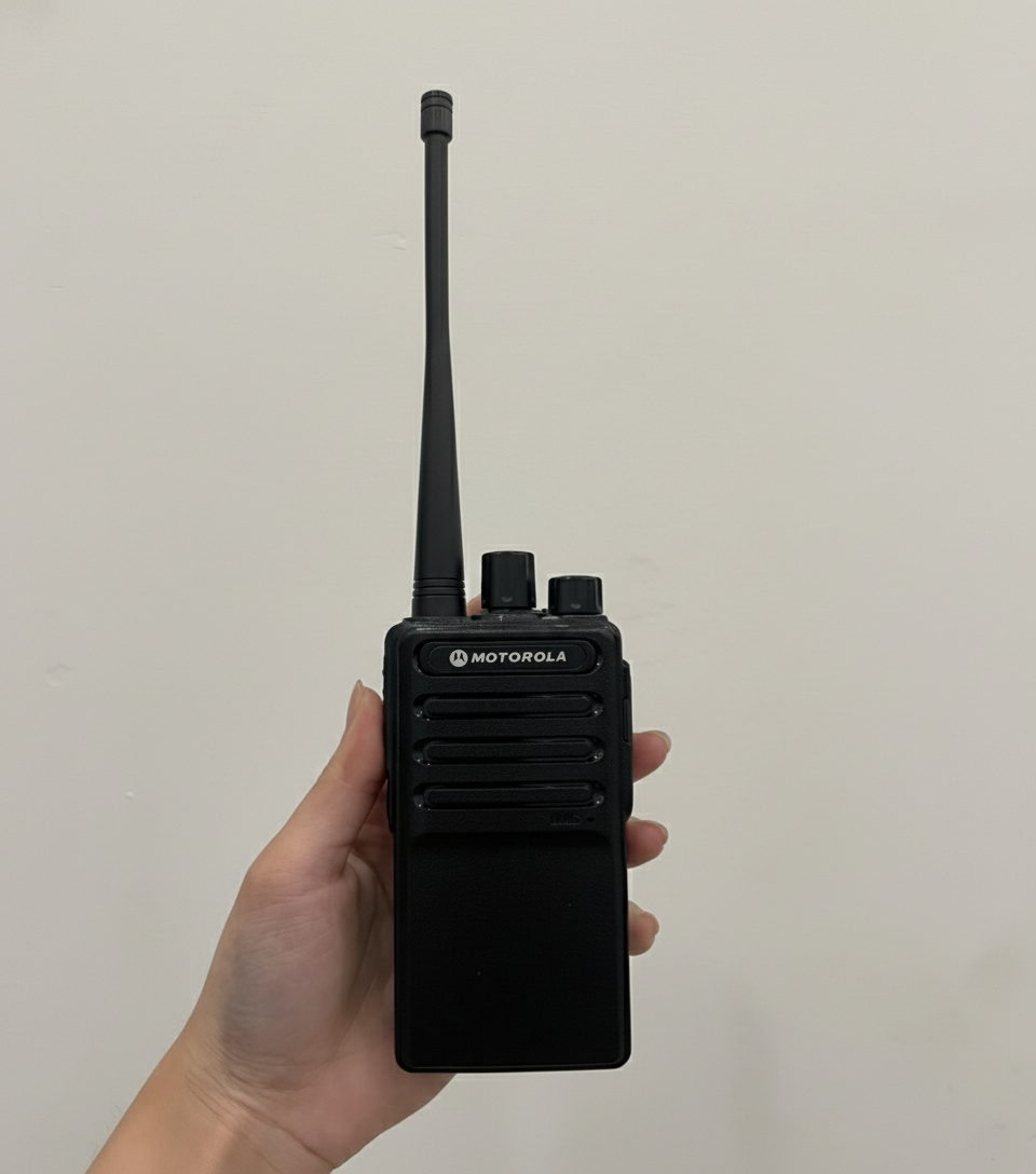 Máy Bộ Đàm Motorola GP 320 4 Máy Bộ Đàm Motorola GP 320 - Ảnh 4