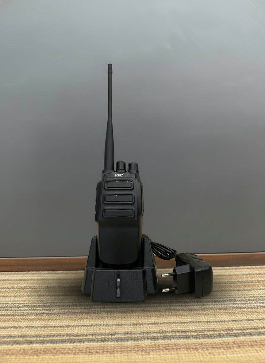 Máy bộ đàm KBC PT-5000 Bộ đàm cầm tay UHF công suất cao 10W, pin 4500mAh, liên lạc ổn định