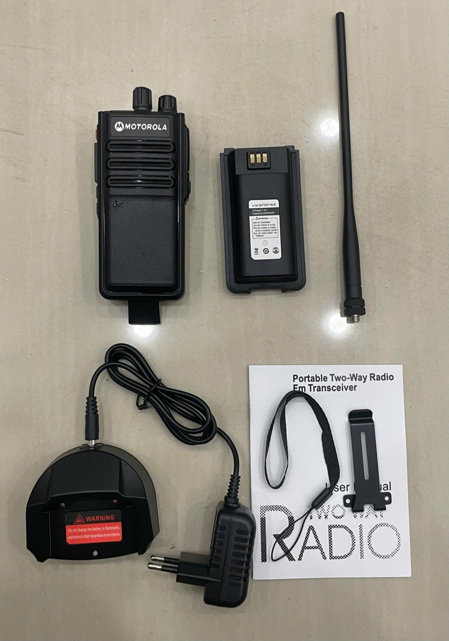 Bộ Đàm Motorola TX 9000, IP68 công suất cao 20W bảo hành chính hãng 24 tháng 10 bo dam motorola tx 9000 ip68 cong suat cao 20w 1