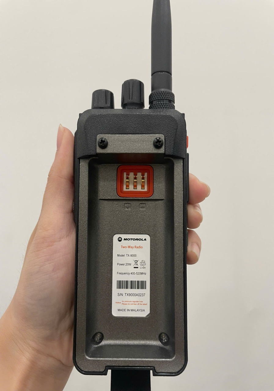 Bộ Đàm Motorola TX 9000, IP68 công suất cao 20W bảo hành chính hãng 24 tháng 11 bo dam motorola tx 9000 ip68 cong suat cao 20w 2